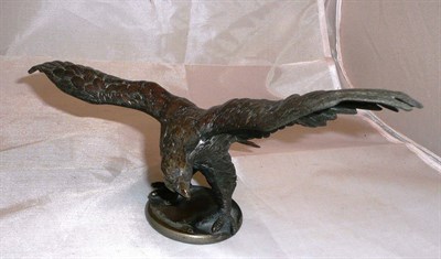 Lot 385 - Bronze eagle