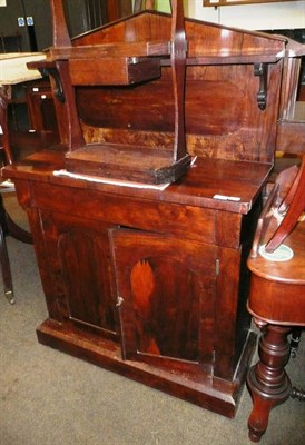 Lot 645 - A rosewood chiffonier