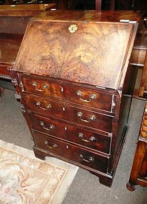 Lot 670 - Mahogany bureau of small proportions