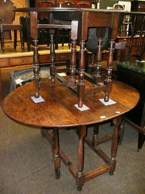 Lot 731 - Two oak drop leaf tables