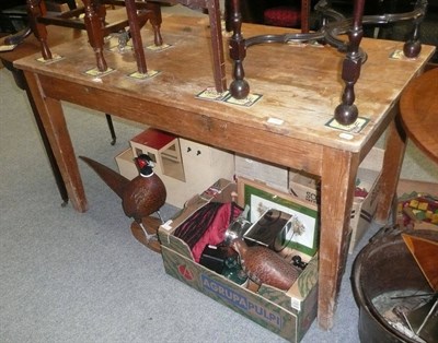 Lot 799 - Victorian pine kitchen table