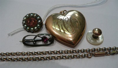 Lot 57 - A Georgian brooch, a heart locket, a chain etc