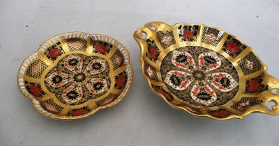 Lot 114 - Two Royal Crown Derby Imari dishes