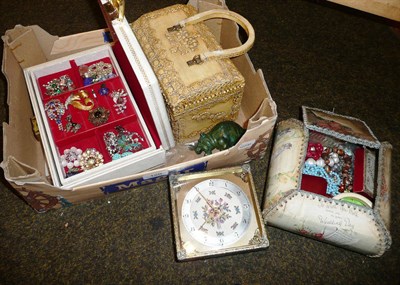 Lot 129 - Box of costume jewellery etc