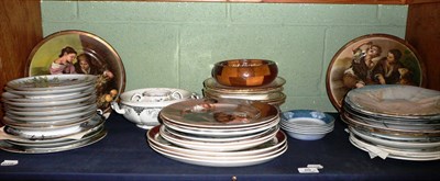 Lot 69 - Shelf of assorted table crockery, decorative plates etc