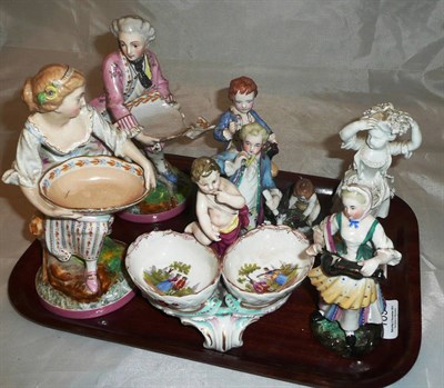 Lot 169 - A tray of assorted Continental figures (damages)