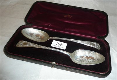 Lot 196 - A pair of Victorian silver spoons, cased