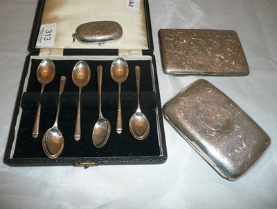 Lot 313 - Small quantity of silver, cigarette cases, sovereign holder etc