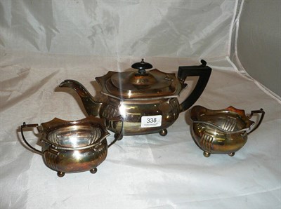 Lot 338 - A silver three piece tea service, 30 oz