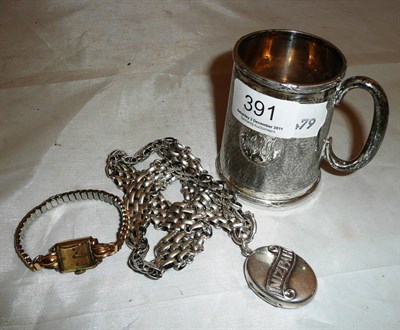 Lot 391 - A silver mug, curb link chain and a lady's wristwatch