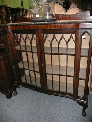 Lot 518 - 1930s mahogany display cabinet