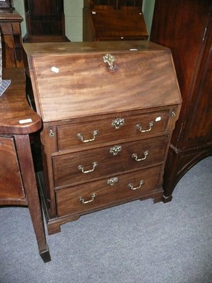 Lot 543 - A small Georgian style bureau