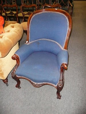 Lot 553 - Victorian spoonback chair