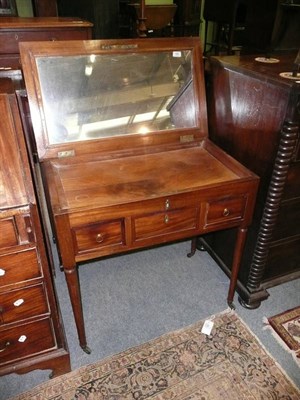 Lot 585 - Mahogany dressing table with hinged lid