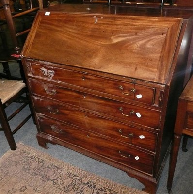 Lot 586 - Georgian mahogany bureau