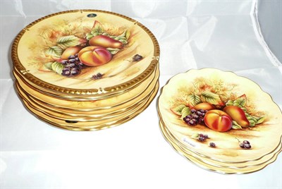 Lot 45 - Twelve Aynsley 'Gold Orchard' pattern plates