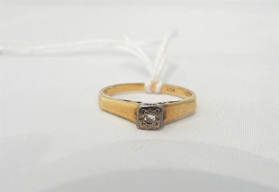 Lot 96 - A diamond solitaire ring