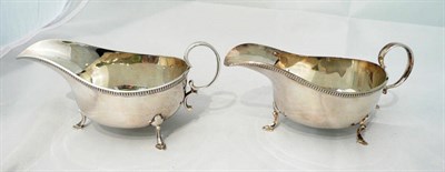 Lot 136 - A pair of silver sauceboats, 7.3oz approximate weight