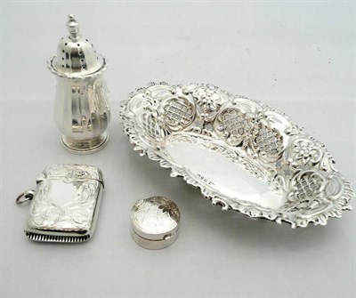 Lot 209 - Silver pierced dish, vesta, pepperette and 925 pill box