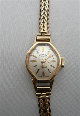 Lot 212 - A 9ct gold lady's Rotary wristwatch