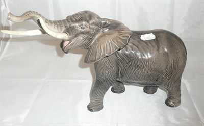 Lot 271 - A Beswick elephant