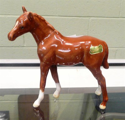 Lot 391 - A Beswick chestnut foal