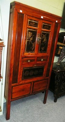 Lot 471 - Small Chinese cabinet