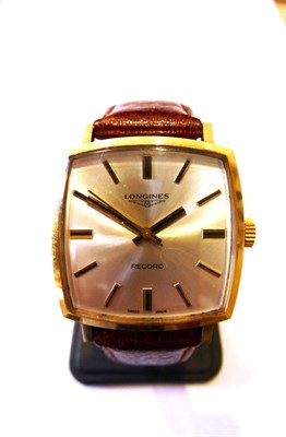 Lot 171 - An 18ct Gold Centre Seconds Wristwatch, signed Longines, Record, circa 1975, (calibre 652)...
