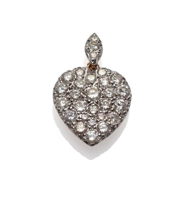 Lot 185 - A Diamond Set Heart Pendant, the heart pavé set with round brilliant cut diamonds of varying size