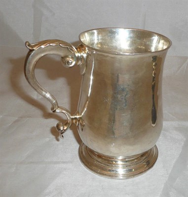 Lot 67 - A George II silver baluster mug, London 1759, makers mark I.S over I.B, 12.3oz