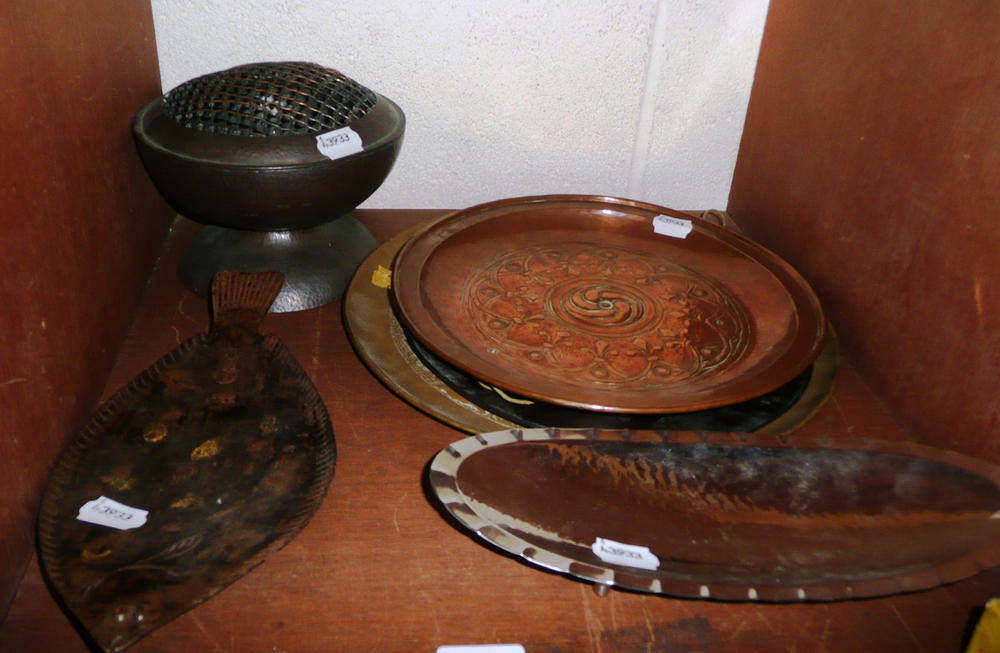 Lot 93 - Various items of Arts and Crafts metalware