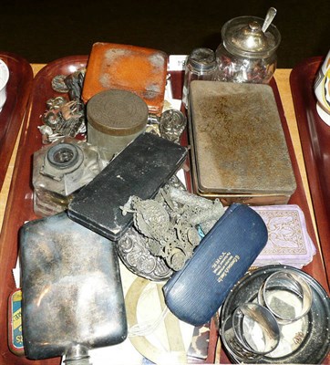Lot 184 - A tray lot of assorted collectors items including buttons, glasses, silver items, a bowler hat etc