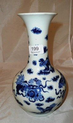 Lot 199 - 19th century Chinese vase on stand