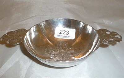 Lot 223 - A Scottish silver quaiche 3.48oz