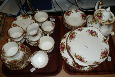 Lot 333 - A Royal Albert Old Country Roses part tea and dinner service on two trays