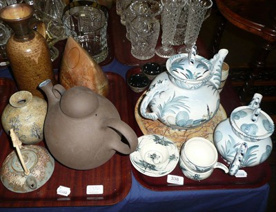 Lot 338 - Two trays of assorted studio and continental ceramics