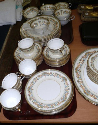 Lot 339 - Aynsley Henley pattern dinner service