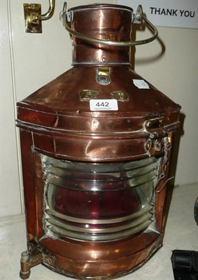 Lot 442 - A ship's lamp