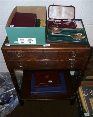 Lot 445 - A silver plated table service in an Oak table canteen, six cased sets of plated flatware and a...