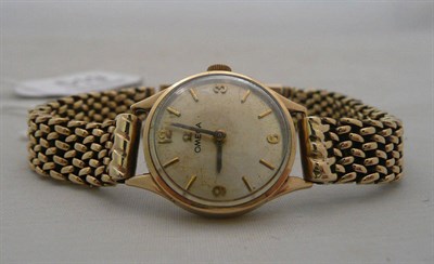 Lot 519 - A lady's 9 carat gold Omega wristwatch