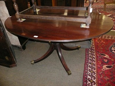 Lot 626 - Regency mahogany oval breakfast table