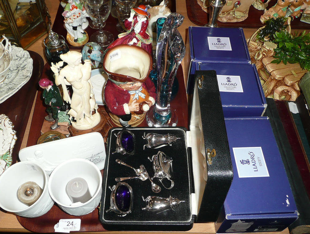 Lot 24 - A tray including Royal Doulton ceramic figure 'Top o' the Hill', pair of glass Swarovski swans,...