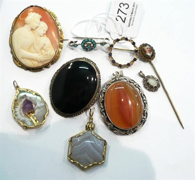 Lot 273 - A cameo brooch, agate brooches and pendants, a sapphire and diamond hoop brooch, etc