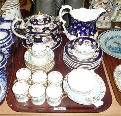 Lot 332 - A tray of 19th century tea wares etc