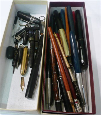 Lot 354 - A collection of fountain pens and propelling pencils