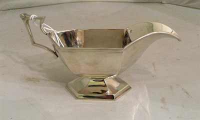 Lot 424 - Silver sauce boat, Sheffield