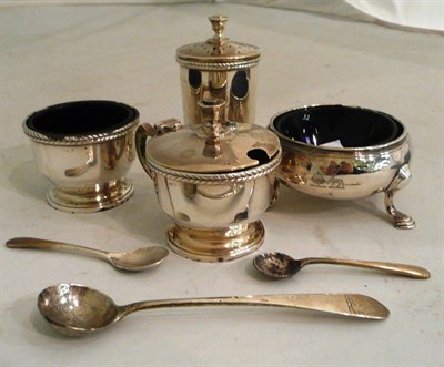 Lot 436 - Three piece cruet, cauldron salt, three salt spoons, 6ozs