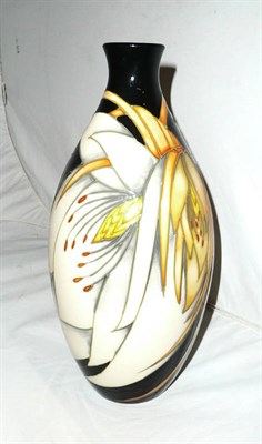 Lot 476 - A Moorcroft vase designed by Philip Gibson (boxed)