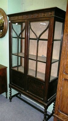 Lot 652 - Oak display cabinet