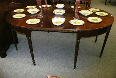 Lot 735 - Mahogany D-end table with leaf